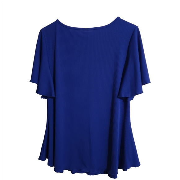 SHEIN Curve Plus Solid Criss Cross Top - Picture 3 of 7